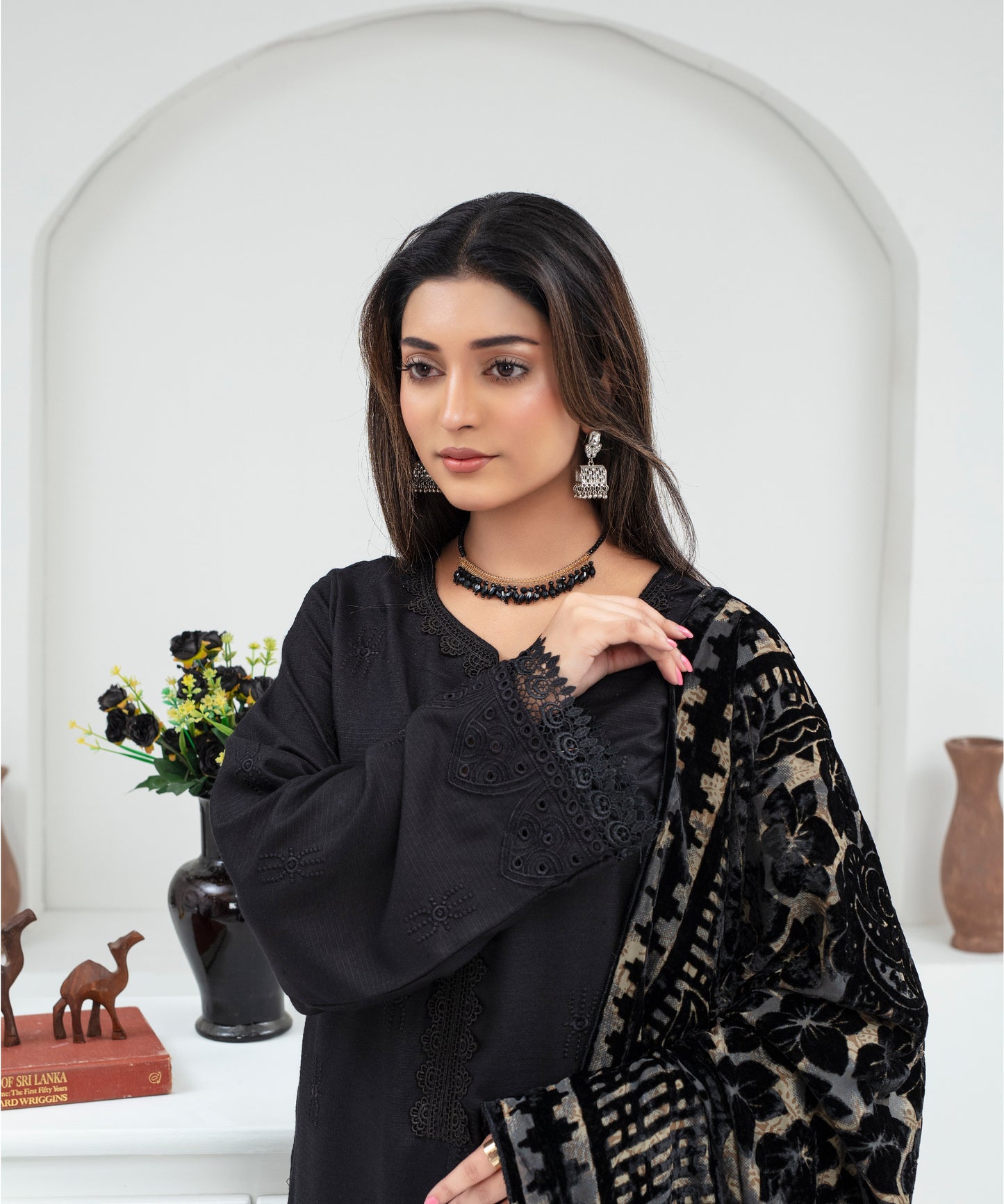 Dhanak 3PC Chikankari Embroidered Shirt with Luxurious Velvet Plachi Shawl – ZC2107