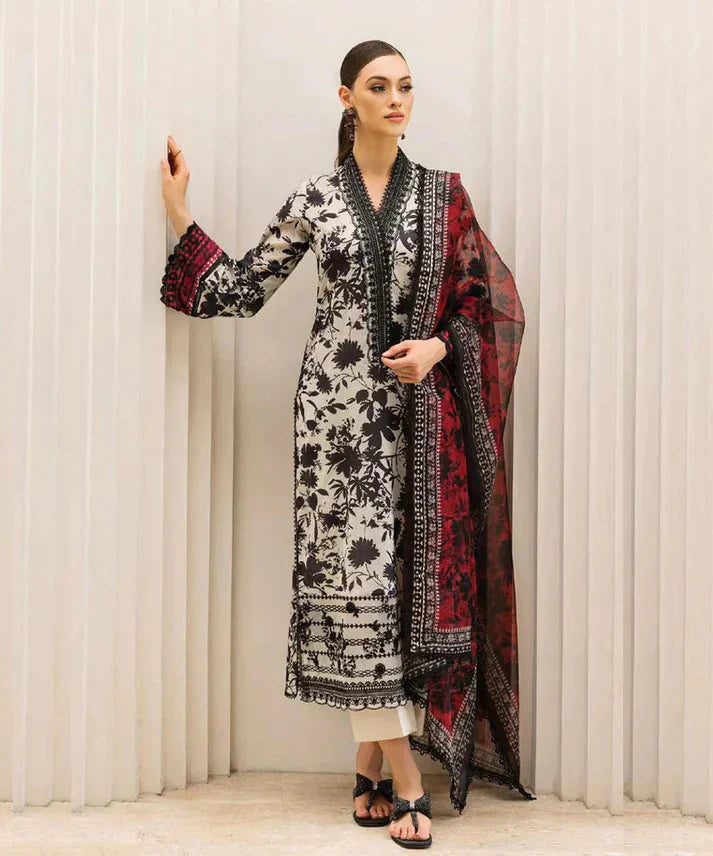 Zainab Chottani 3PC Karandi Printed Shirt with Karandi Printed Dupatta – ZC816