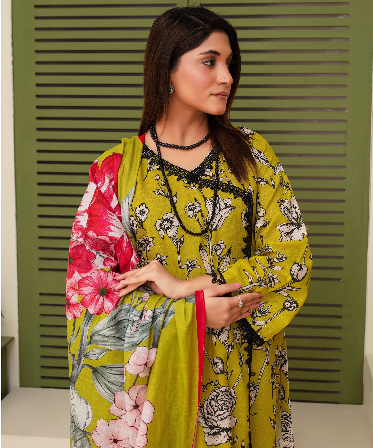 Creation Khaddar 3PC with Khaddar Printed Shirt & Trouser – ZC902