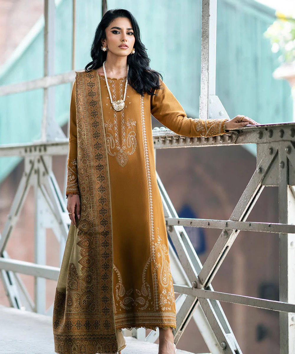 Lawn 3PC Embroidered Shirt with Digital Printed Jacquard Dupatta – ZC1184