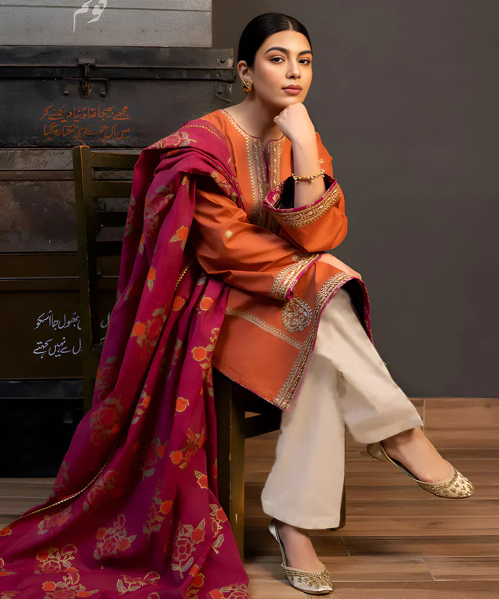 Zara Shahjahan 3PC Dhanak Embroidered Shirt with Digital Printed Shawl – ZC691