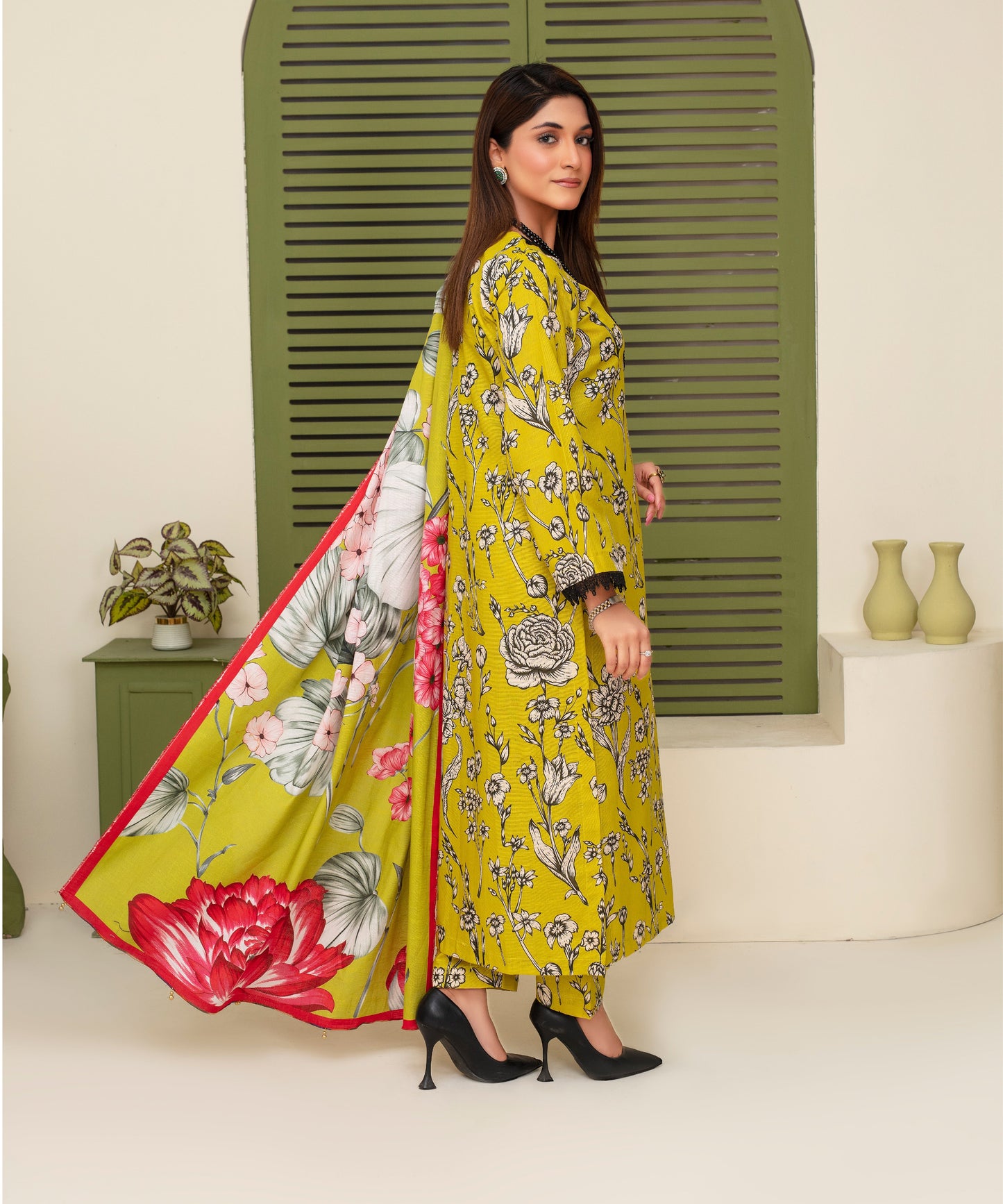 Creation Khaddar 3PC with Khaddar Printed Shirt & Trouser – ZC902