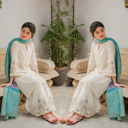 Khaddar Luxe 3PC Embroidered Unstitched Dress – ZC624