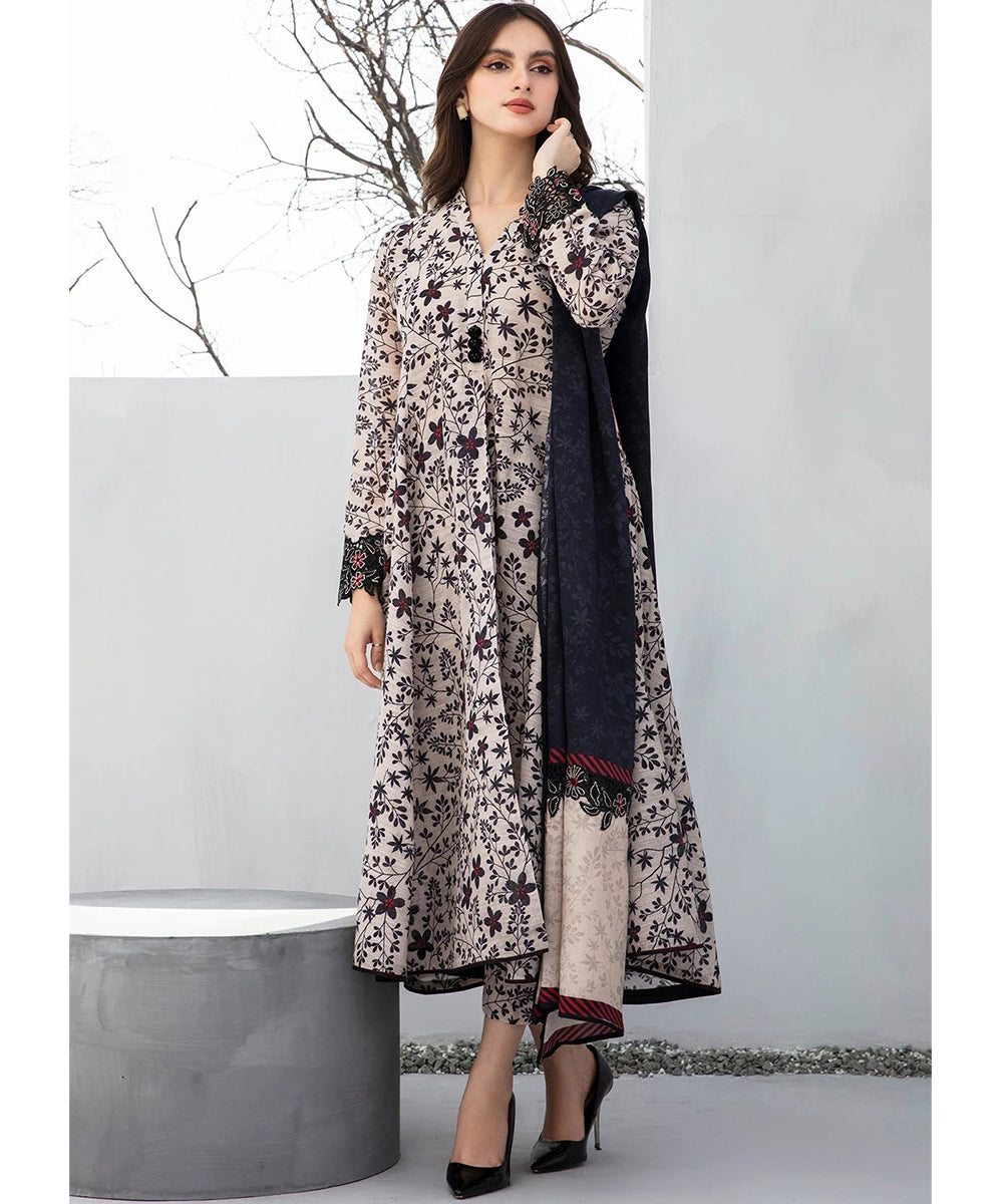 Baroque 3PC Karandi Printed Shirt with Karandi Printed Dupatta and Trouser – ZC802