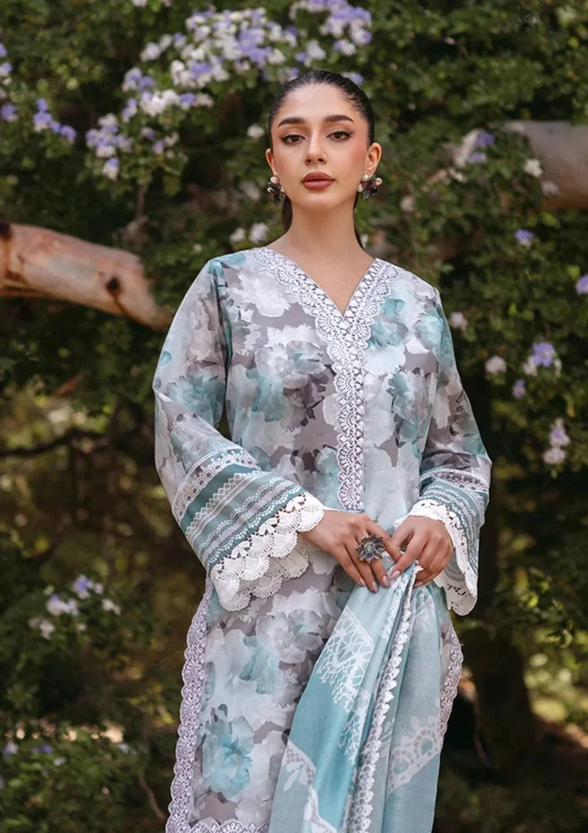 3PC Lawn Printed Shirt with Digital Printed Dupatta – ZC1624