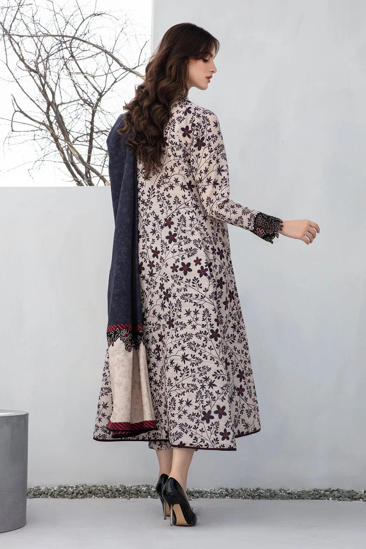 Baroque 3PC Karandi Printed Shirt with Karandi Printed Dupatta and Trouser – ZC802