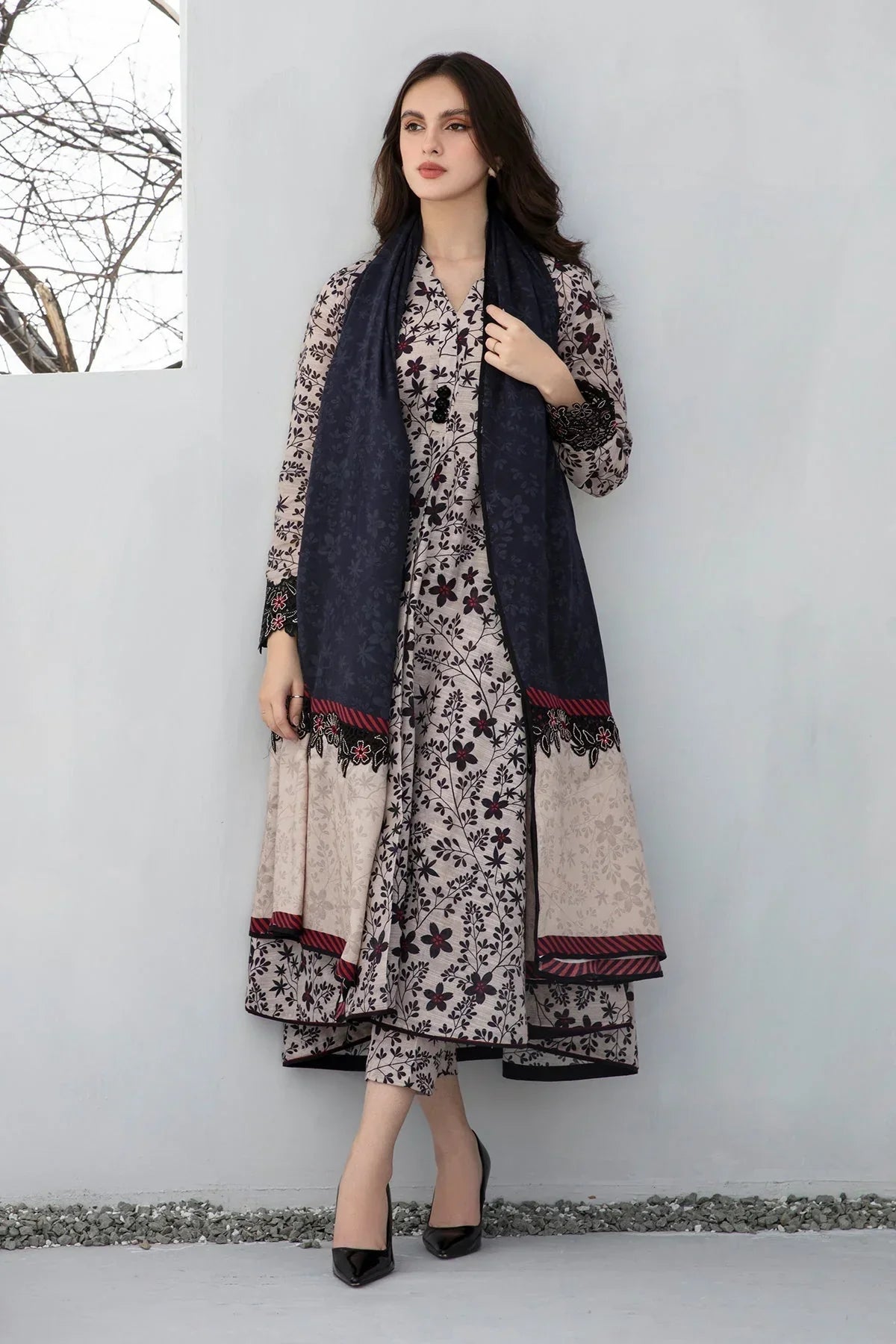 Baroque 3PC Karandi Printed Shirt with Karandi Printed Dupatta and Trouser – ZC802