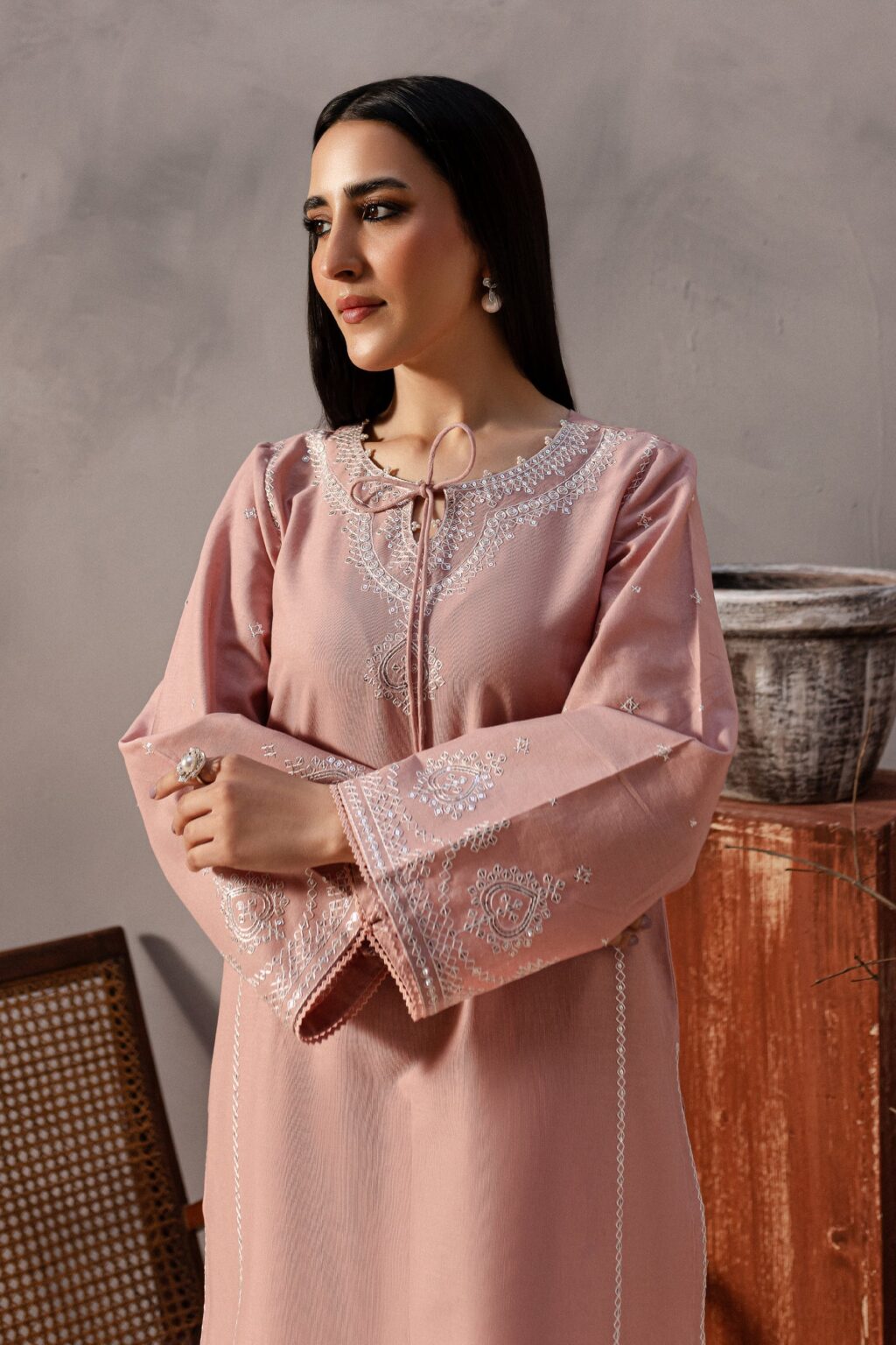 Dhanak 2PC Embroidered Suit – ZC3288