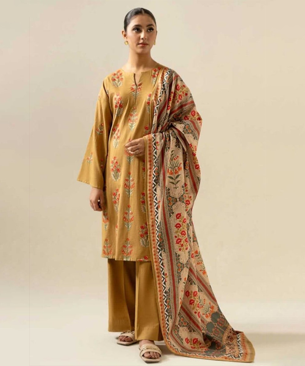 Sapphire Lawn 3PC Embroidered with Digital Printed Dupatta – ZC1188