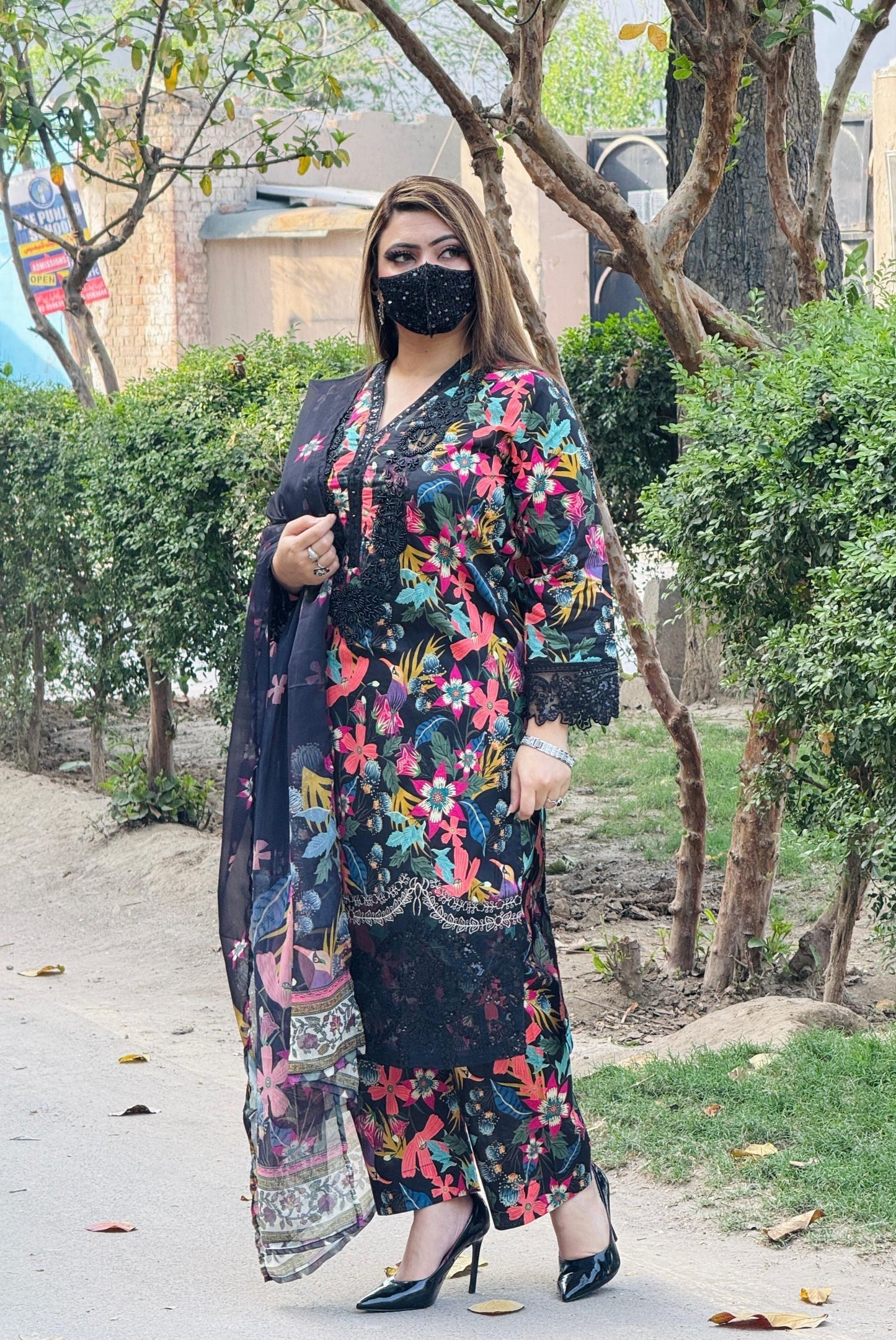 3PC Karandi Printed Shirt with Karandi Printed Dupatta and Trouser – ZC1707