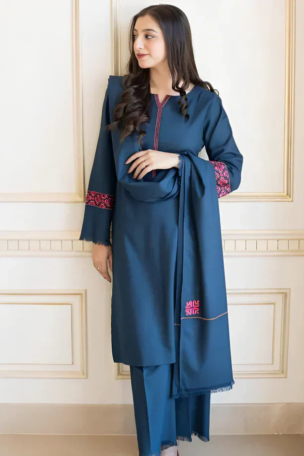 Aisling Dhanak 3PC Embroidered Suit with Embroidered Dhanak Dupatta – ZC615